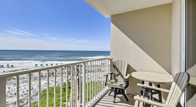 Номер Standard с 2 комнатами Destin On The Gulf 505 2 Bedroom Condo by RedAwning