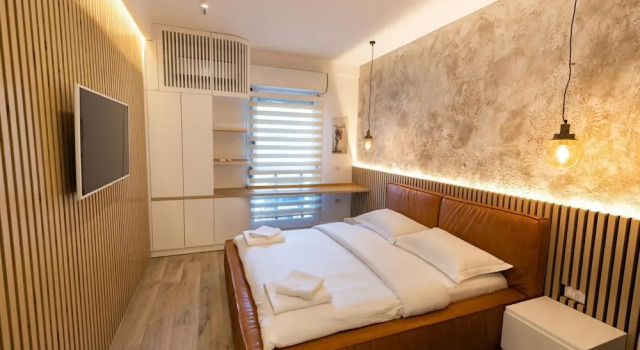 Green Terrace Apartment 6, Забронировать Апартаменты/квартира Тирана область Тирана, рядом с Skanderbeg Square