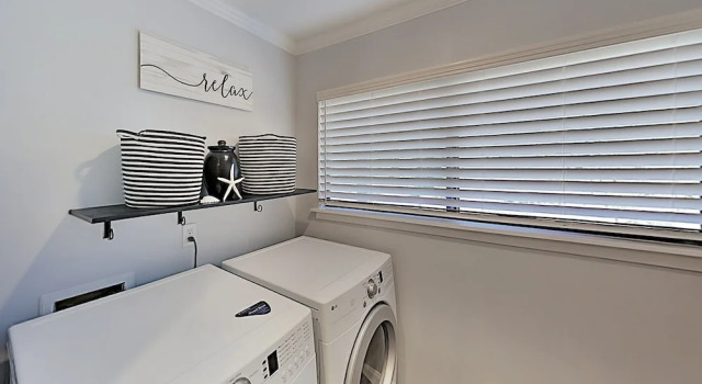 80courts 2 Bedroom Condo