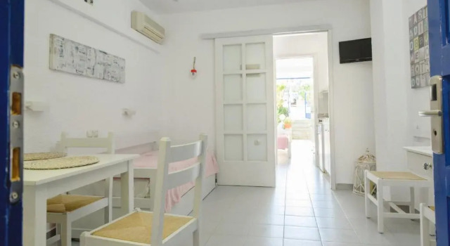 Апартаменты с 2 комнатами Nissos Poros