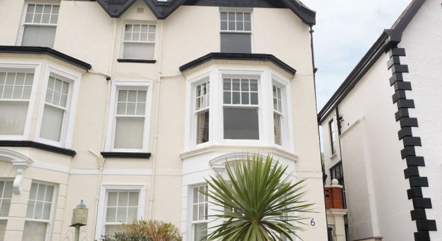 Garth House Apartment 2