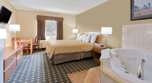 Двухместный люкс Days Inn Batavia