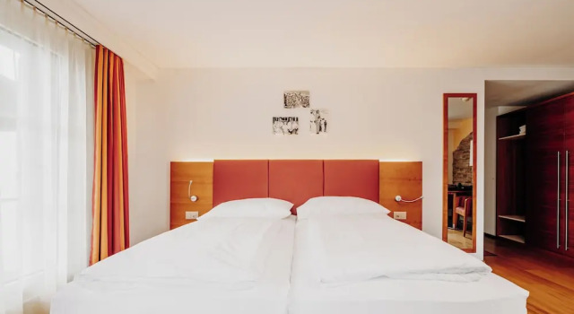 Двухместный номер Standard с видом на сад Parkhotel Schoenegg