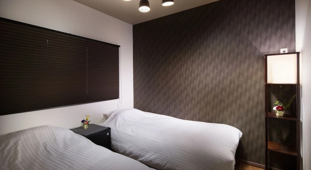 Tsumugi Hostel Enmachi, Book Hostel / Vandrerhjem Hostels i Kyoto, nær Ryugu Onsen, Hostel / Vandrerhjem
