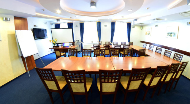 Hotel Panorama Nowy Sącz, Забронировать Отель Новы Сонч Beskid Mountains