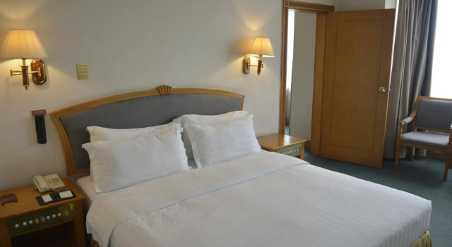 Rosedale Hotel and Suites Guangzhou
