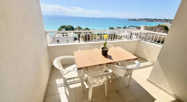 Семейные апартаменты c 1 комнатой с видом на море Hotel Holiday Apart