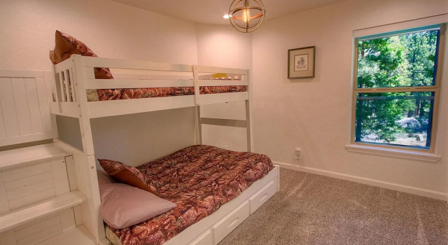Snowbird Forest by Lake Tahoe Accommodations, Book Feriehus Hoteller i Zephyr Cove med parkering, Parkering