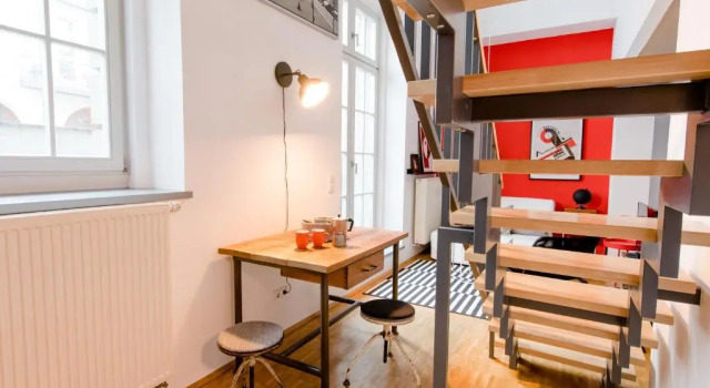 LE-Style! NEU Top-Galerie-Studio Bauhaus-Stil, Забронировать Отель Отели Лейпцига с парковкой, рядом с Музей Баха, Парковка