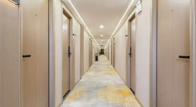 Moli Hotel, Book Hotel Hoteller i Beijing Province med parkering, Parkering