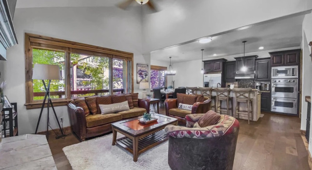Jordanelle Mountain Paradise 1271 4 Bedroom Townhouse by RedAwning