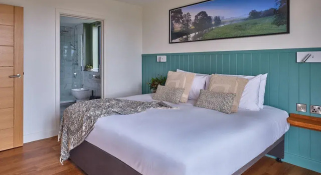 Valley View 3 Bedroom Lodge 1