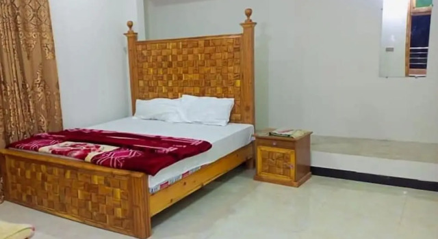 Blue Bell Hotel And Restaurant Balakot, Забронировать Отель Музаффарабад штат Джамму и Кашмир