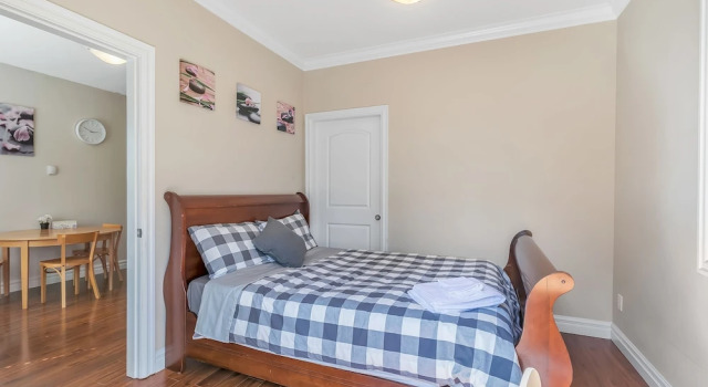 Bright 2 BR Private Suite by Elevate Rooms, Buchen Sie Ferienwohnung Burnaby 