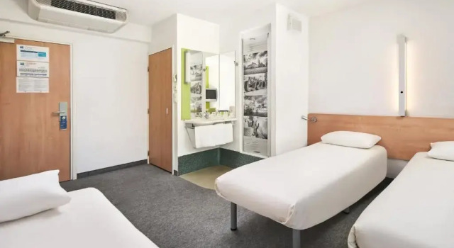 Трёхместный номер Standard ibis budget Wrocław Południe