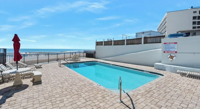 Апартаменты Family Friendly Oceanfront Condo w/ Pool!