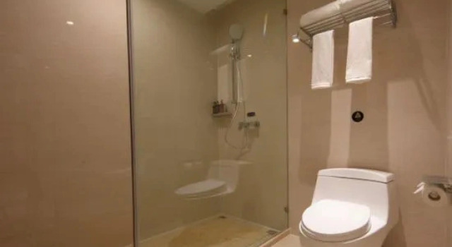 Люкс Vienna International Hotel (Yingshan Taihe Xintiandi Branch)