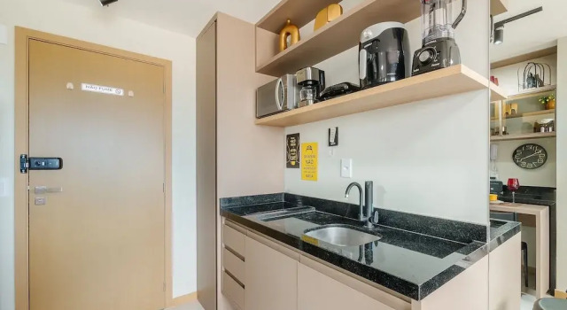 Apartamentos em Prédio c/Academia na Ondina-SSA-HOA