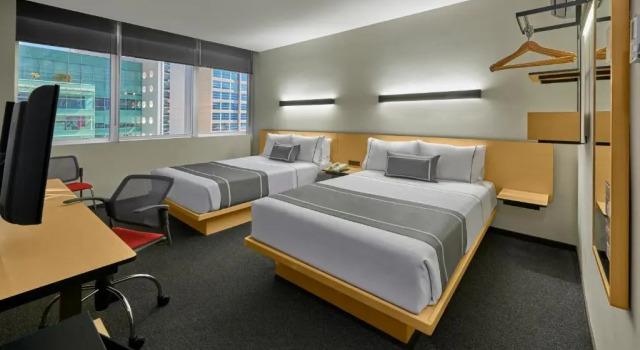 Четырёхместный номер Standard City Express Plus by Marriott Ciudad de México Santa Fe