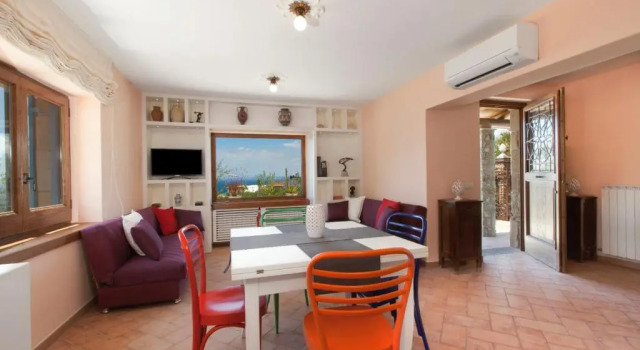 Вилла с 3 комнатами Villa Rusella