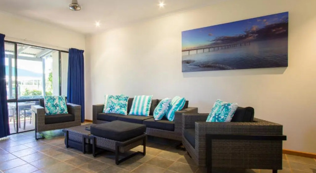Апартаменты с 2 комнатами Broome Beach Resort