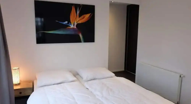 Holiday Home With Motorboat, Prenota Appartamento Hotel a Gheldria con parcheggio, Parcheggio