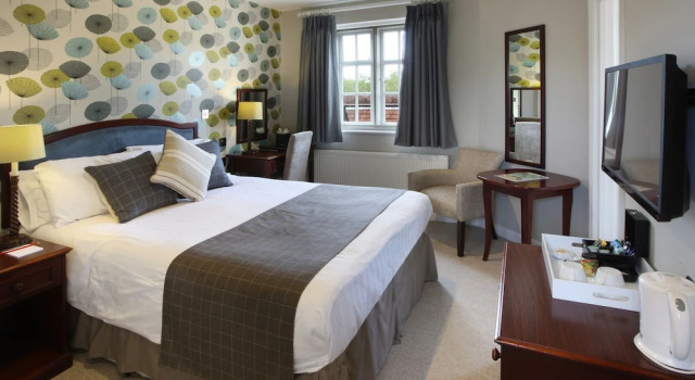 Номер Classic The Bell Inn Hotel