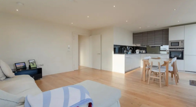 Charming 2 Bedroom Apartment Next to Maltby Market, Забронировать Апартаменты/квартира Лондон Большой Лондон, рядом с Роупел-стрит