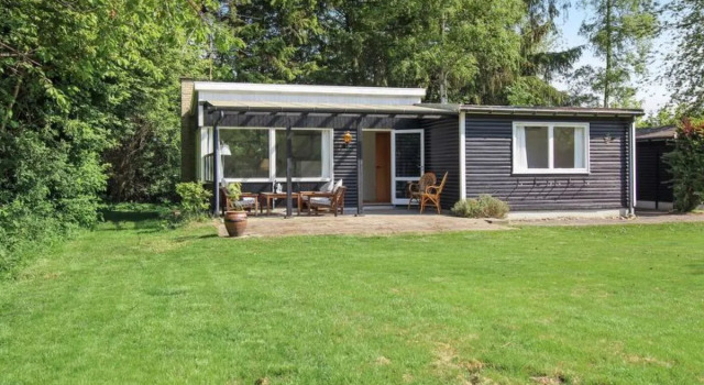 "Ayu" - 600m from the sea in Sealand, Book Hotel Dronningmolle 