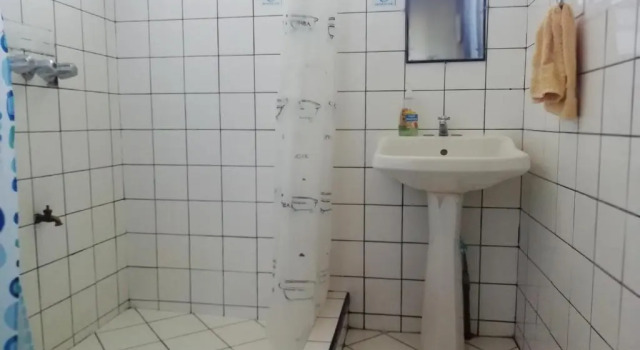 Кровать в общем номере In the Wind Hostel and Guesthouse