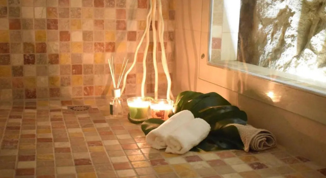 Трёхместный номер Standard с балконом Cento Tari Guest House