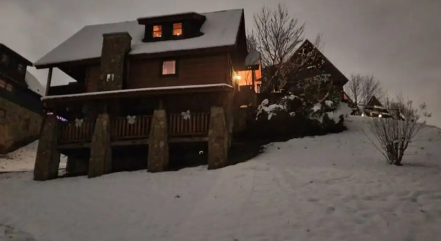 Something Extra 2 Bedroom Cabin by RedAwning