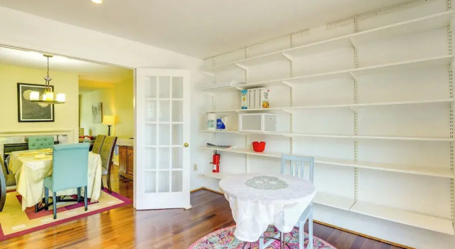 Close to Hospital & Dulles: Herndon Townhome, Rezervați Apartament Herndon 