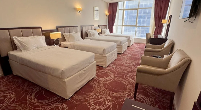Четырёхместный номер Standard Al Rayyan Makiya Towers Hotel