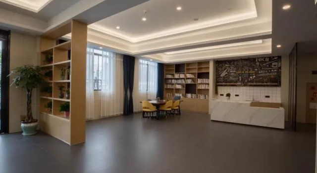 Green Tree Inn Anhui Suzhou Evergrande, Rezervați Hotel Hoteluri în Suzhou cu parcare, Parcare