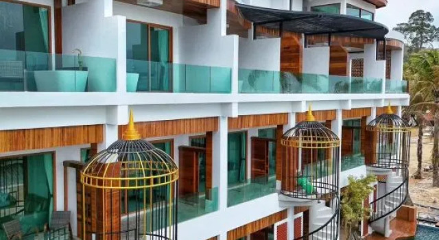 Hotel Villa AoKhanom Beachfront, Забронировать Отель Отели Южного Таиланда с парковкой, Парковка