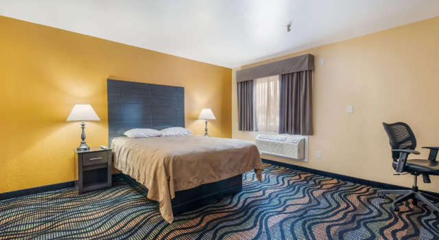 Двухместный номер Standard Equality Inn