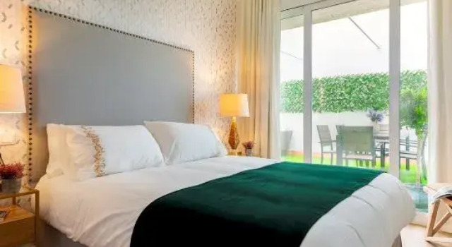 Genteel Home Baños I, Забронировать Отель Отели Севильи 3 звезды, рядом с Музей CaixaForum Sevilla, 3*