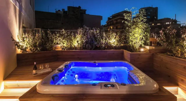 Номер Deluxe The Blossom Collection in Heraklion