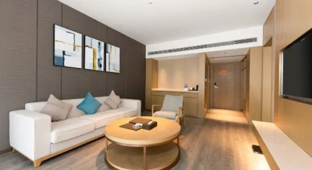 Люкс Business Haichuan International Hotel