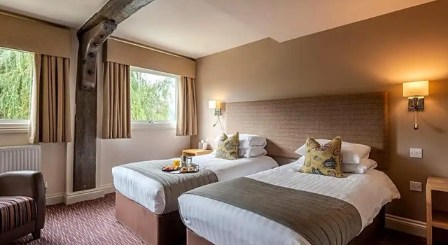 Номер Superior The Mill Hotel Sudbury