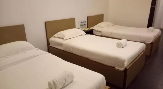 Люкс Hotel Sri Bernam