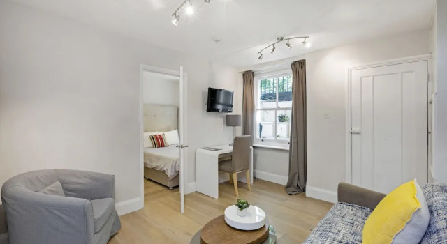 Апартаменты Luxury The Sussex Garden Apartment