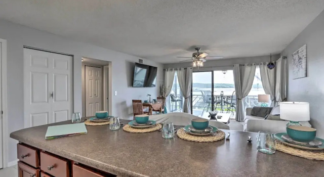 Апартаменты Pool Access & Lake Views: Osage Beach Condo!