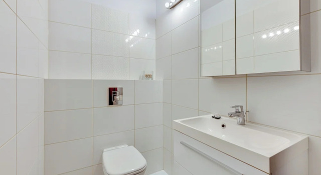 Апартаменты Grand Waterlane Riverside SPA, Pool & Gym by Downtown Apartments