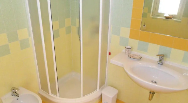 Двухместный номер Standard с балконом и с видом на озеро Albergo Bel Soggiorno
