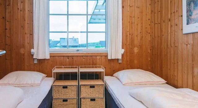 Vintage Holiday Home in Harboøre with Hot Tub, Rezerwuj Dom wakacyjny Domki letniskowe w Vestjylland, Domek