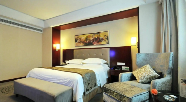 Excemon Hefei Peace Hotel
