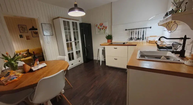 Коттедж Stunning 2-bed House in Jezera With Sea Views