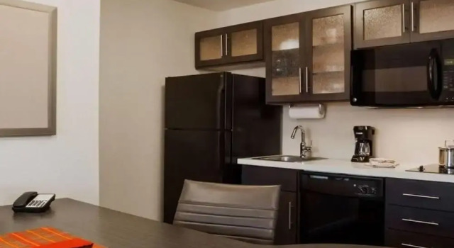 Двухместный номер Standard MainStay Suites Southfield-Detroit